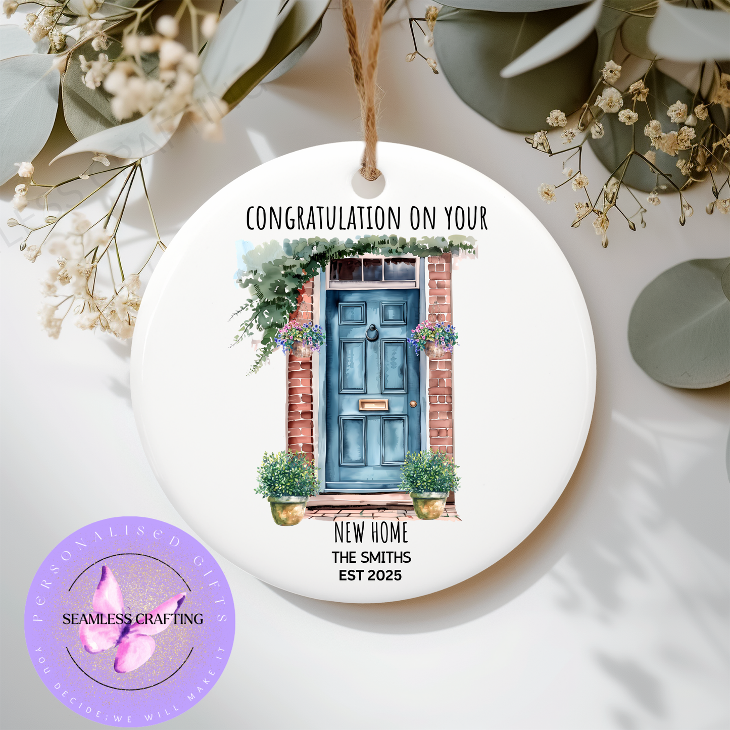 Personalised New Home Ornament – Custom House Door Keepsake Gift | New Home Bauble | Housewarming Gift | Add Family Name & Date | 7.2cm Ceramic