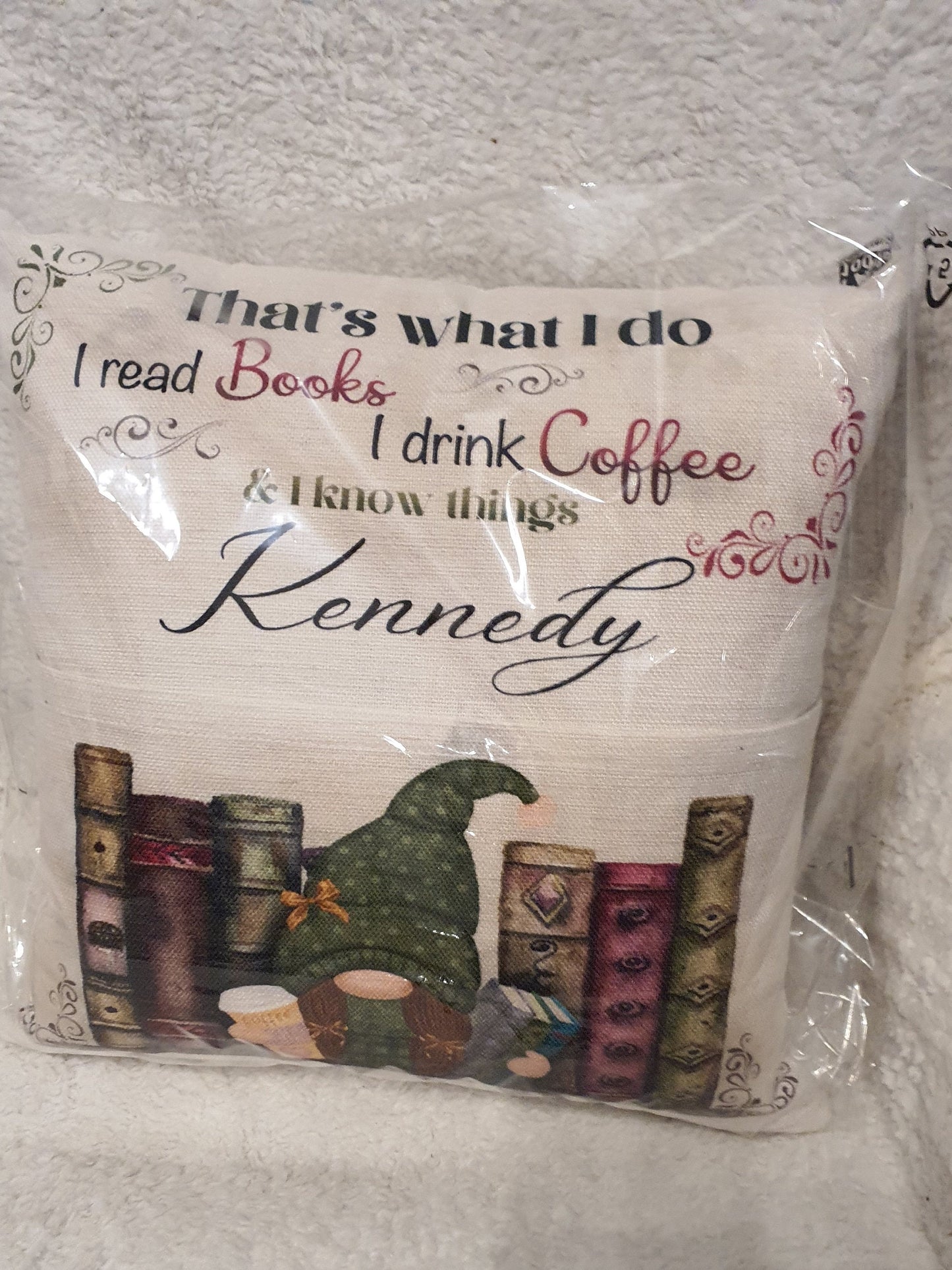 Personalised Gnome Pocket Reading Book Cushion, That's what I do cushion gifts, tea and loving reading pillow, Bedroom Decor, Unique Cushion