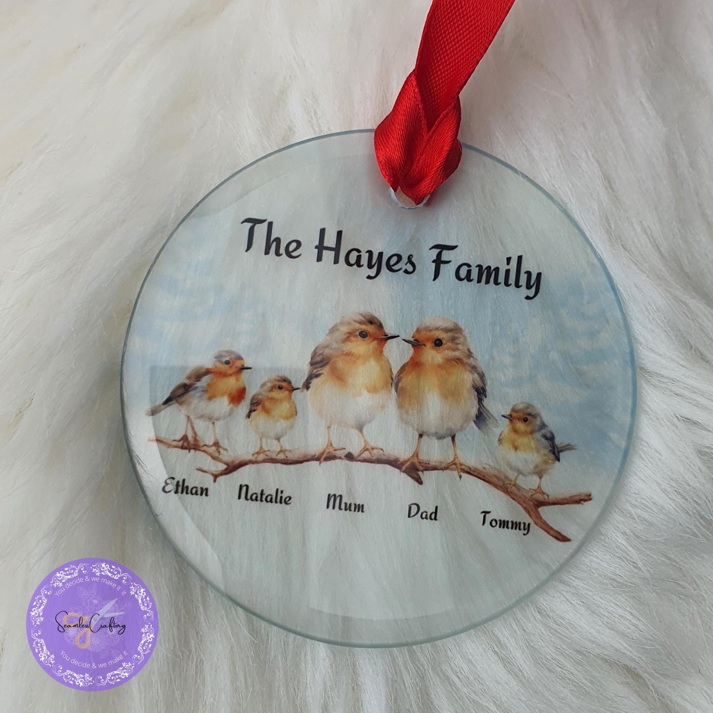 Personalised Robin family clear glass hanging ornament. Christmas gift, Tree decorations present, custom with names, Robin Illustration Deco