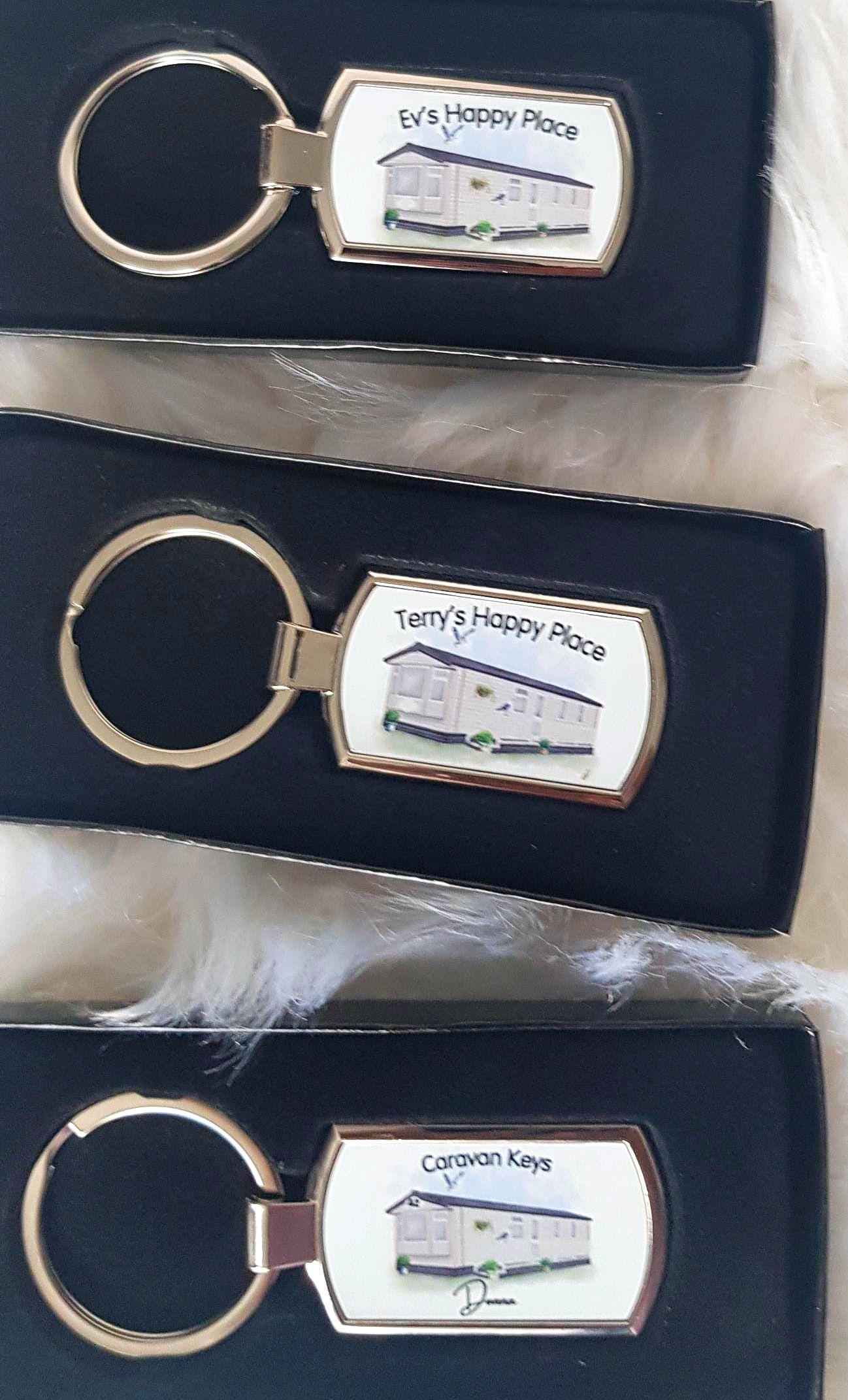 Personalised Static Caravan keyring gift, Custom any text & names, Campervan holiday gift, Static owners keychain presents, New home gift