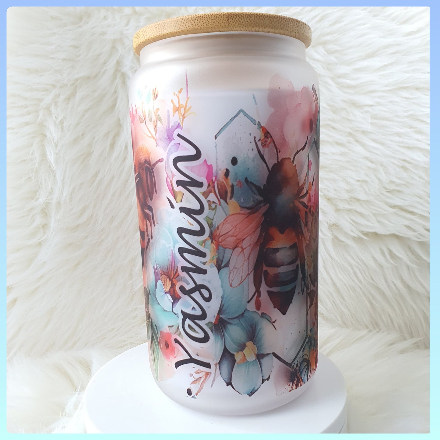 Personalised Glass Cup Floral Bee, Iced Coffee Glass Cup, Glass Beer Can Bambo Lid & Plastic Straw, Gift For Bee Lover, Gift For Her, Bride