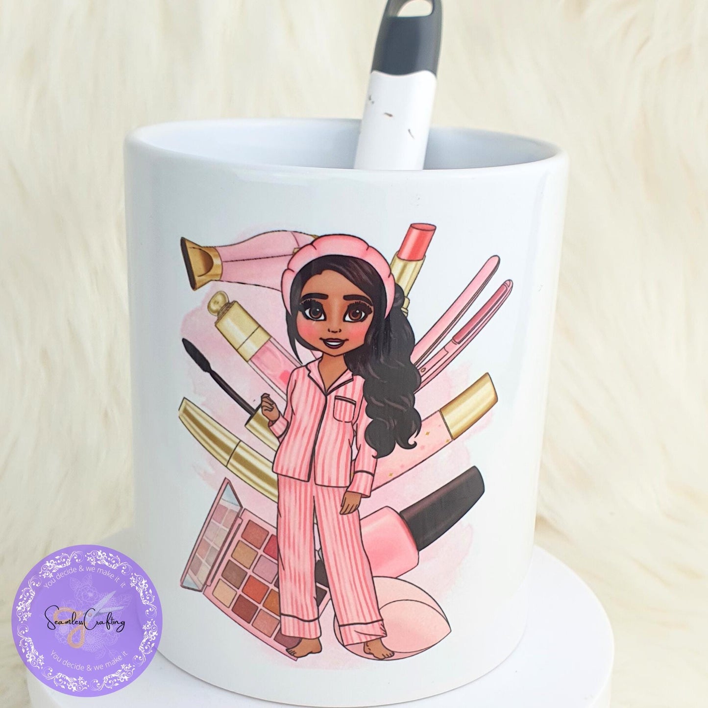 Personalised Makeup Character Girl Linen Pouch, Toiletry bag, Makeup brush holder, Brushes Storage, Custom Pink Doll, Birthday gift for her