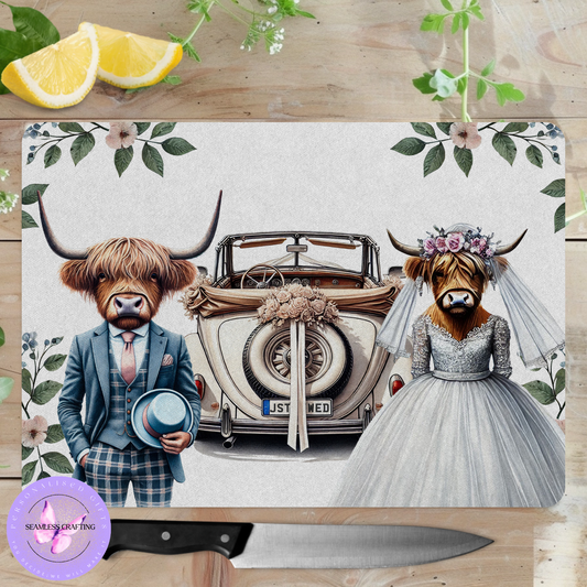 Personalised Highland Cow Wedding Glass Chopping Board – Bride & Groom, Kilt or Trousers Design, Wedding Gift