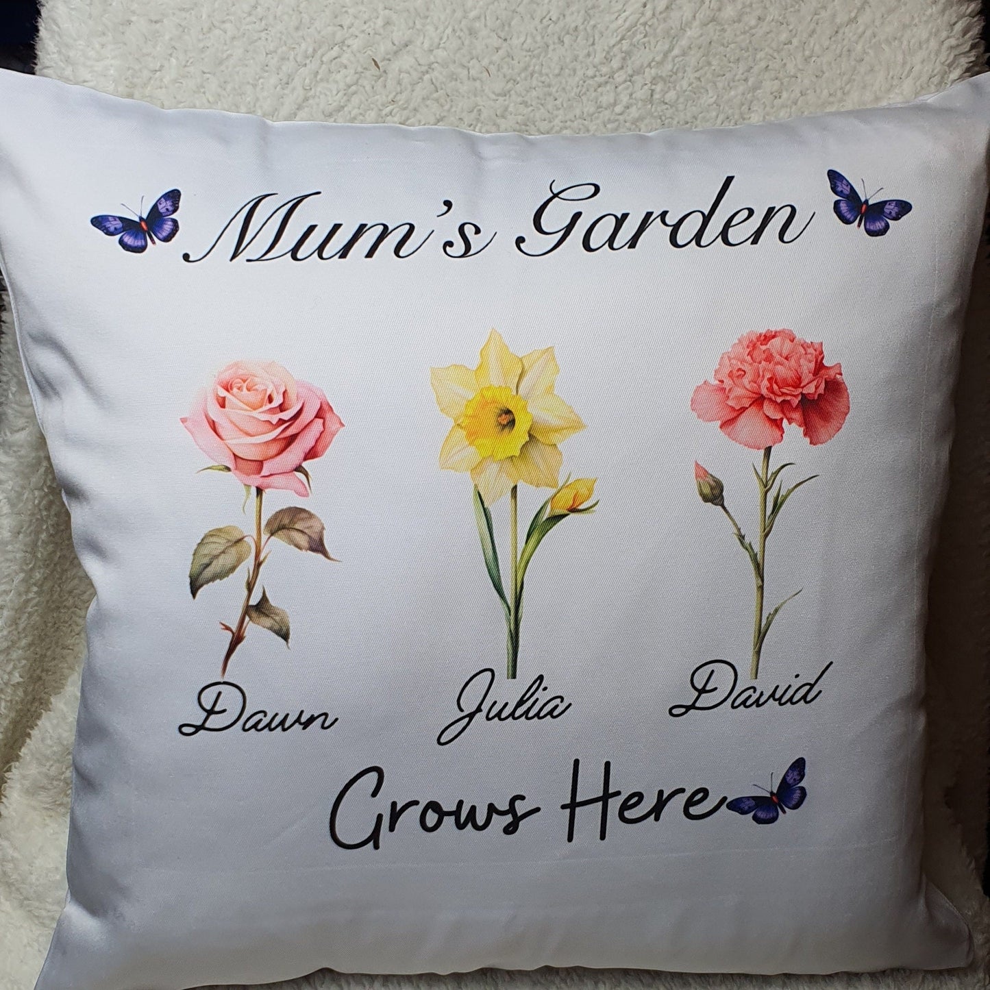 Personalised Mum's Grandma's Garden pillow, Flower name cushion, custom familly name,  Cushion cover birth flower, Mother's Day gift