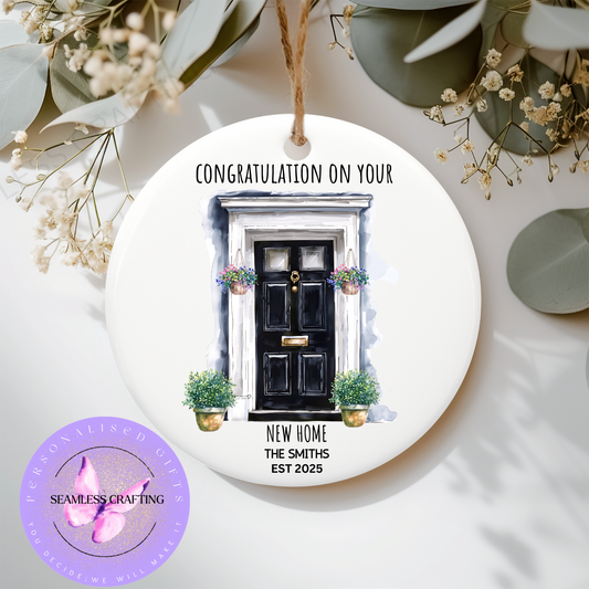 Personalised New Home Ornament – Custom House Door Keepsake Gift | New Home Bauble | Housewarming Gift | Add Family Name & Date | 7.2cm Ceramic