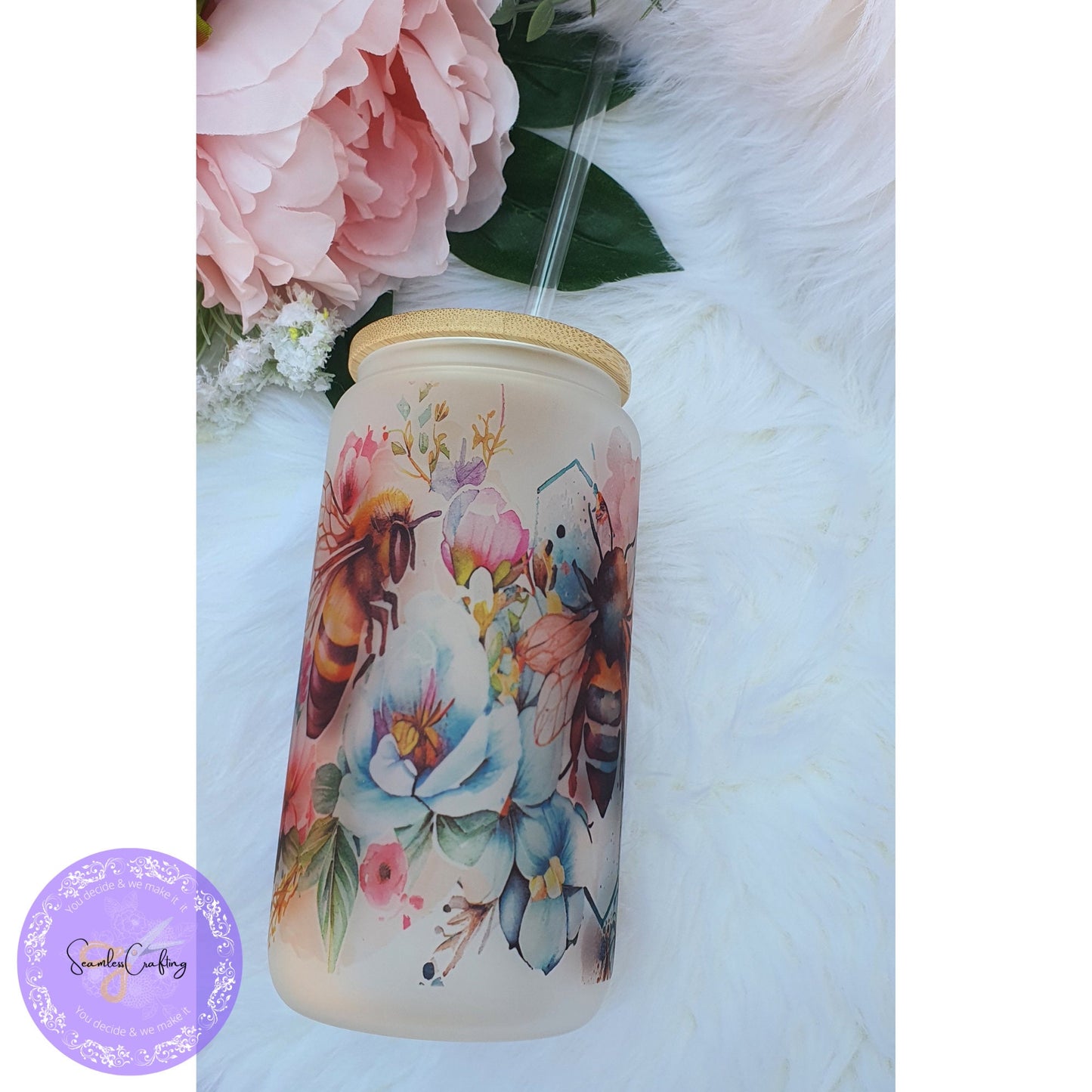 Personalised Glass Cup Floral Bee, Iced Coffee Glass Cup, Glass Beer Can Bambo Lid & Plastic Straw, Gift For Bee Lover, Gift For Her, Bride
