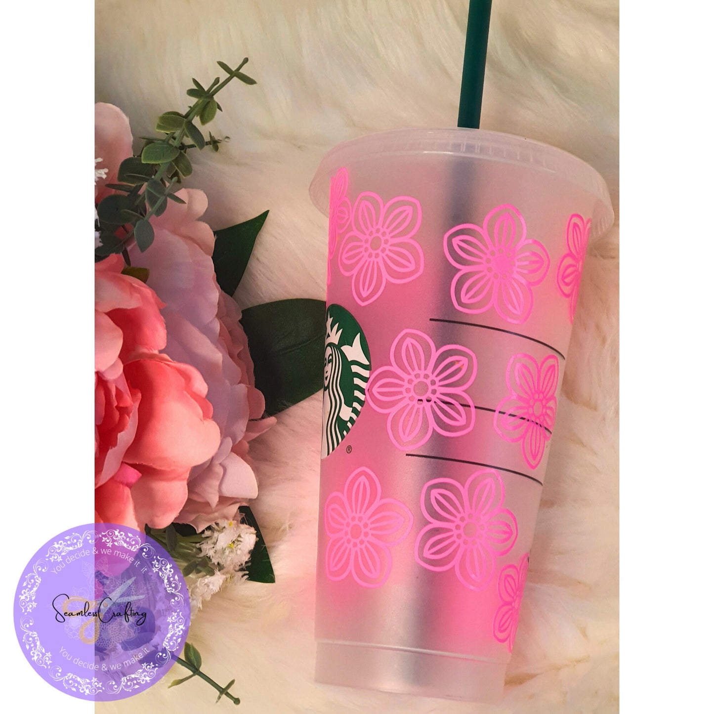 Personalised cold cup with straw, 24 oz flower tumbler names, Reusable iced coffee Venti cup, birthday gift for bridesmaid gift cold cup